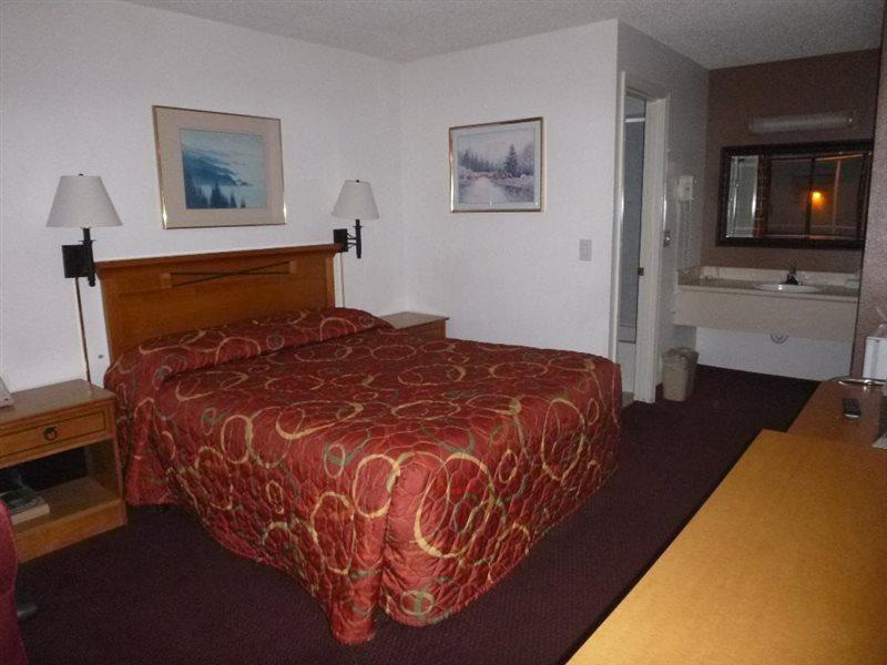 Travelodge By Wyndham Sea-Tac Airport North Tukwila Bagian luar foto