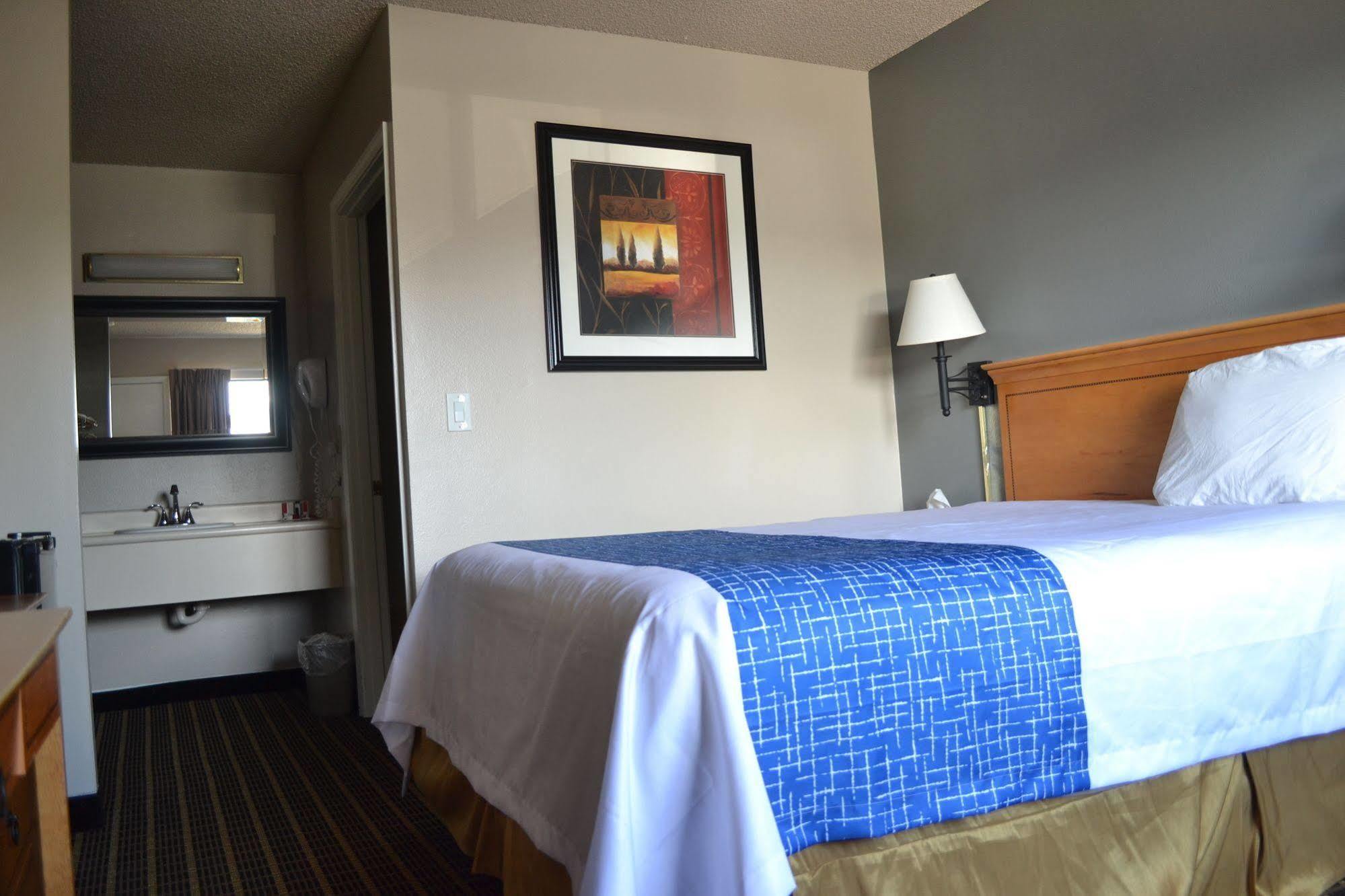 Travelodge By Wyndham Sea-Tac Airport North Tukwila Bagian luar foto