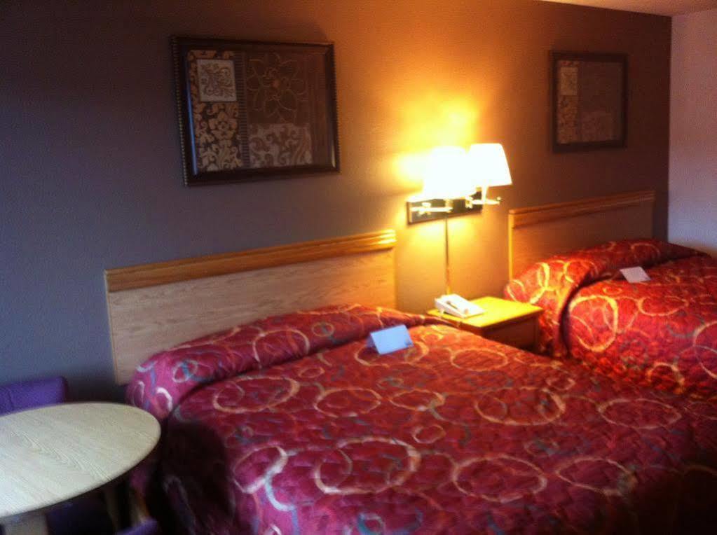 Travelodge By Wyndham Sea-Tac Airport North Tukwila Bagian luar foto