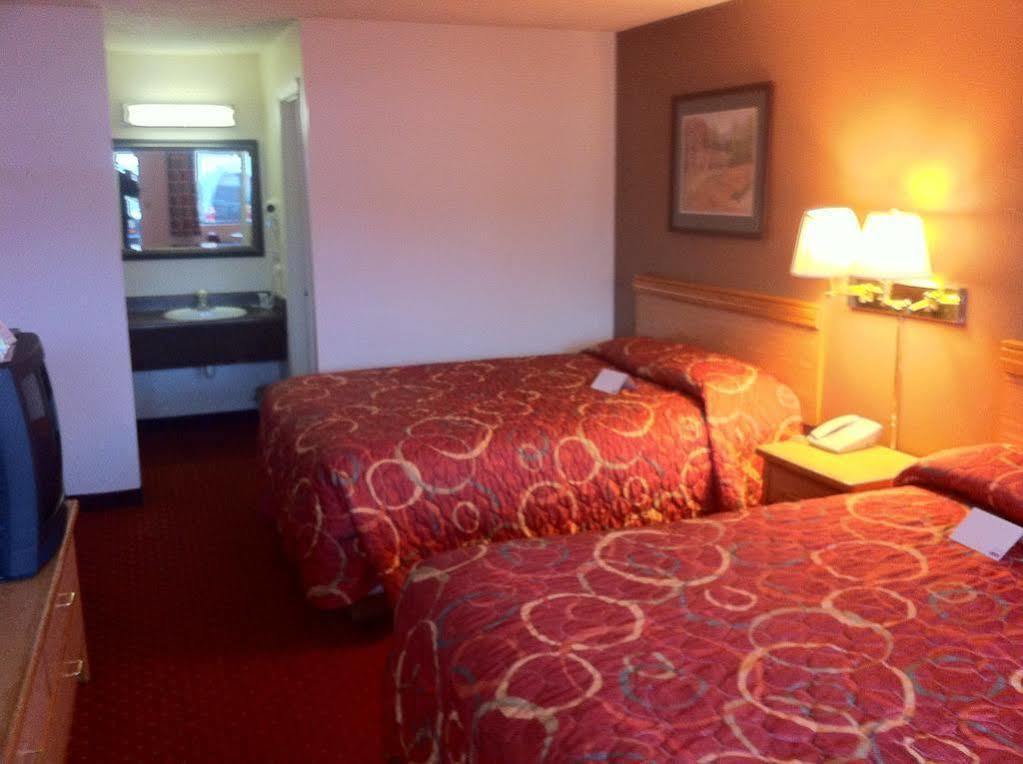 Travelodge By Wyndham Sea-Tac Airport North Tukwila Bagian luar foto