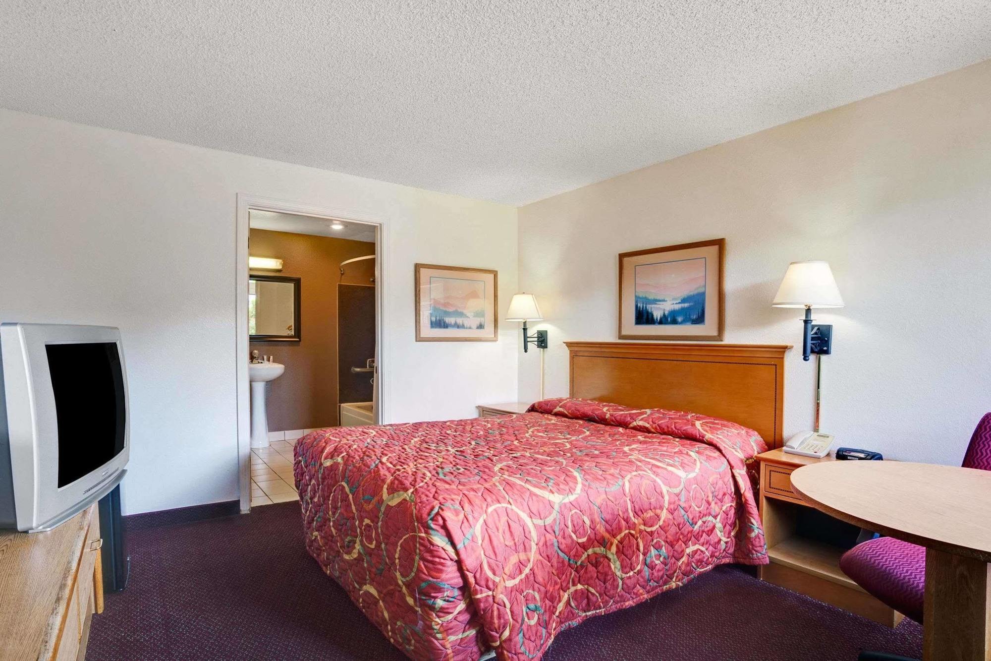 Travelodge By Wyndham Sea-Tac Airport North Tukwila Bagian luar foto